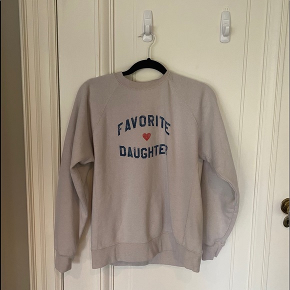 Erin&Sara Comfy Favorite Daugter Crewneck - Picture 4 of 7